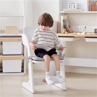 Desg Myfyrwyr ar gyfer Ystafell Wely